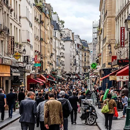 Urban Flat 42 - Game Of Thrones Apartment Paris