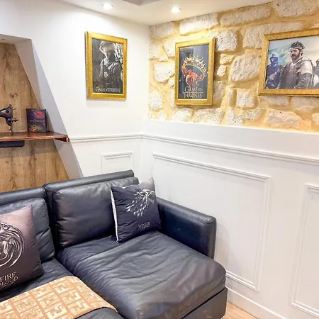 Urban Flat 42 - Game Of Thrones *